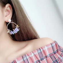 Load image into Gallery viewer, Pearl Circle Flower Drop Earrings