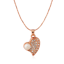 Load image into Gallery viewer, Pure and Fresh Pearl Heart Pendant