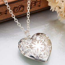 Load image into Gallery viewer, Valentine's Love Pendant Necklace