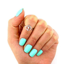 Load image into Gallery viewer, Silver Peace Toe Ring