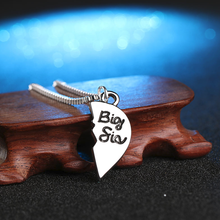 Load image into Gallery viewer, Big-Lil Sister-Mom Pendant Necklace
