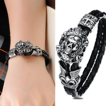 Load image into Gallery viewer, Pirate Skull Men's Bracelet
